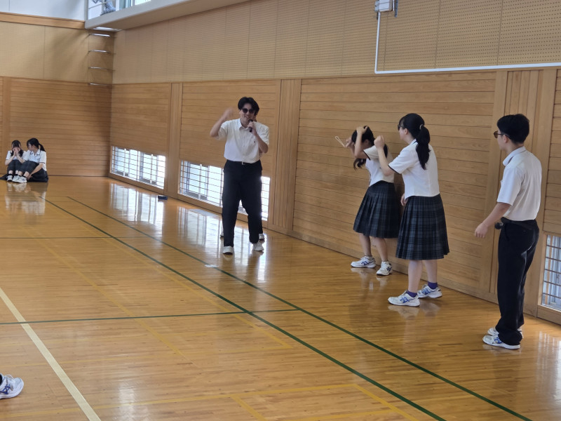 グループ4